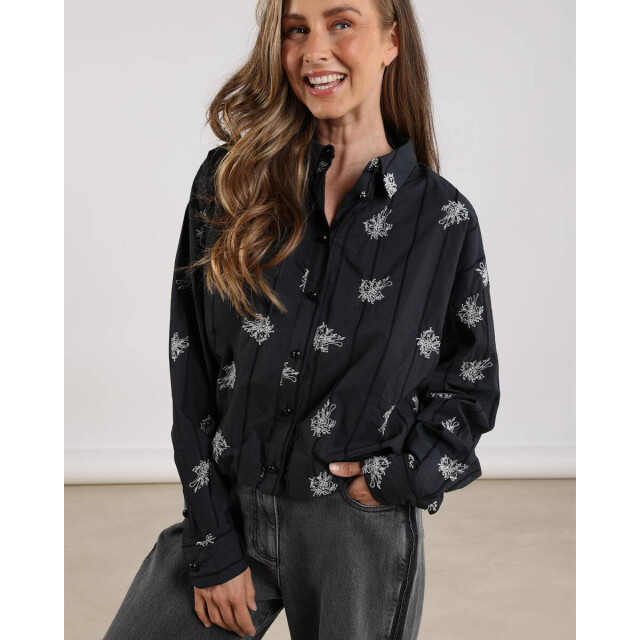 Nukus Blouse lange mouw nkf02055 lara Nukus Blouse lange mouw NKF02055 LARA large