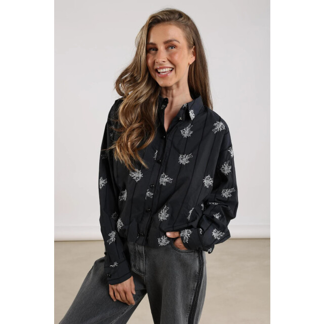 Nukus Nkf02055 lara blouse embroidery NKF02055 Lara Blouse Embroidery large