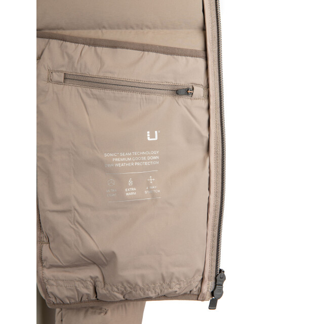 UBR 7052  7052  large