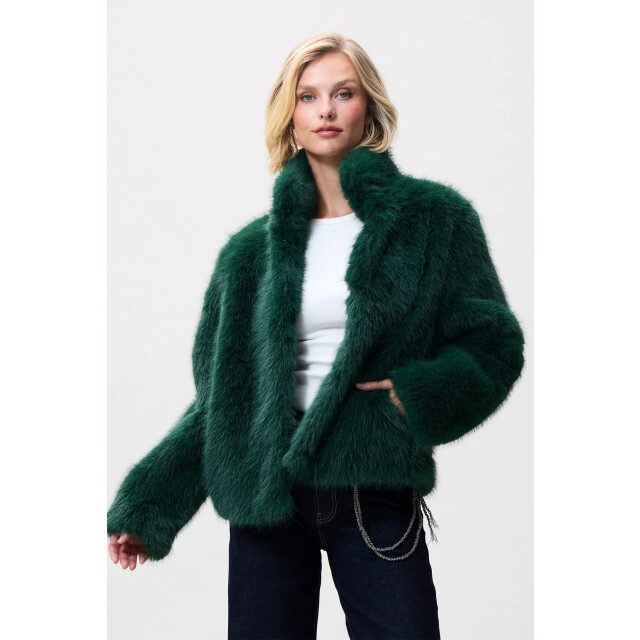 Catwalk Junkie 250226 fur jacket 2504022406 Fur jacket large