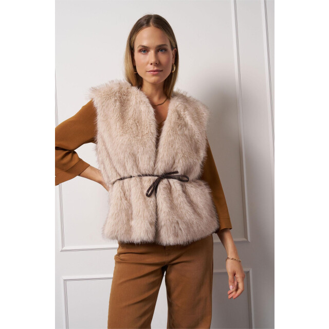 Studio Anneloes ivana fur waistcoat 13259 1700 ecru 06226.540.0002 large