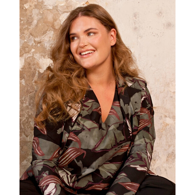 Plus Basics Top lange mouw 18 252 774 Plusbasics Top lange mouw 18 252 774 large