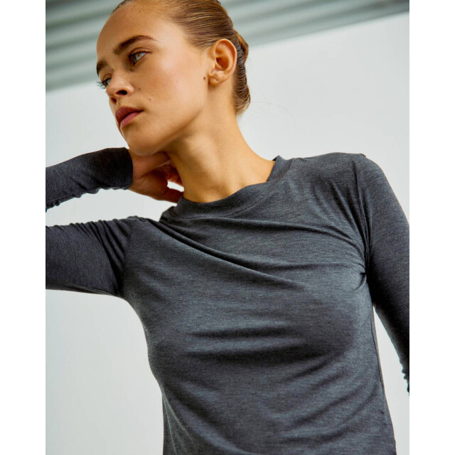 WithBlack Top lange mouw 00001089 wbljosefine WithBlack Top lange mouw 00001089 WBLJOSEFINE large