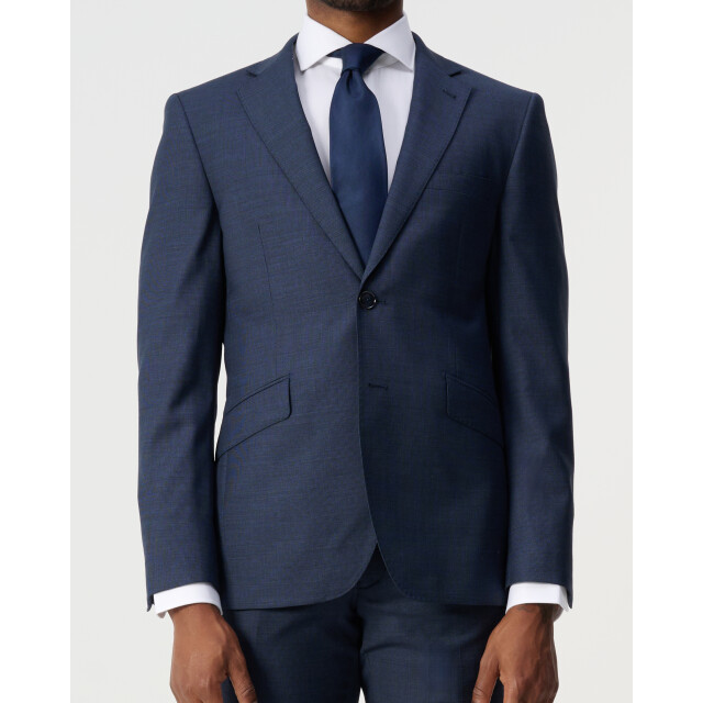 Recall Maguire suit 102656-001-46 large
