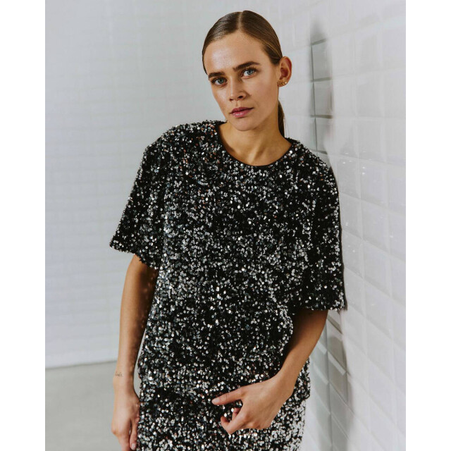 WithBlack Top korte mouw 00001172 wblidun WithBlack Top korte mouw 00001172 WBLIDUN large