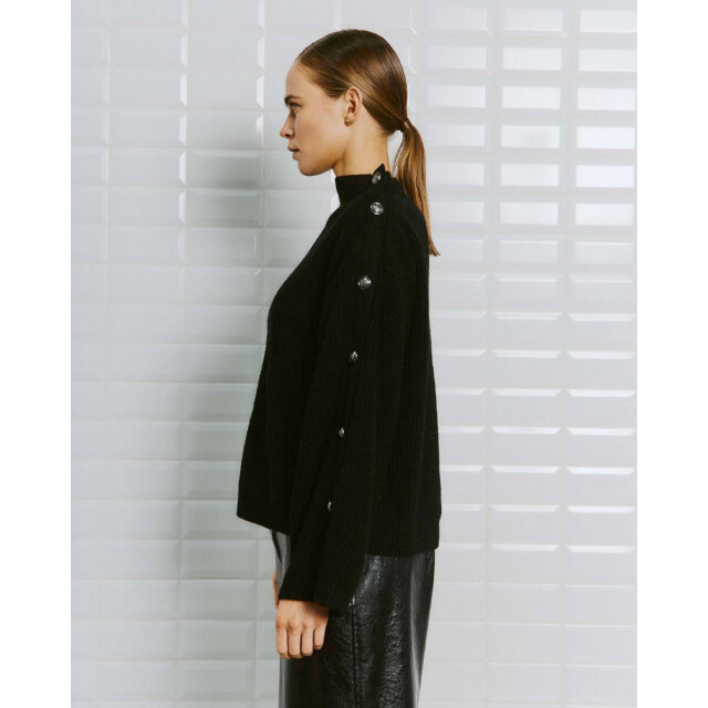 WithBlack Pullover 00001520 wblines WithBlack Pullover 00001520 WBLINES large