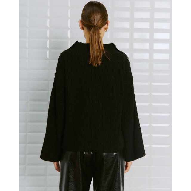 WithBlack Pullover 00001520 wblines WithBlack Pullover 00001520 WBLINES large