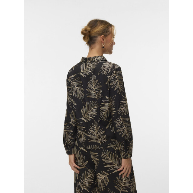 Vero Moda Vmgertrude ls shirt wvn btq ga dessin 4309.89.0014 large Vero Moda Vmgertrude ls shirt wvn btq ga dessin 4309.89.0014 large