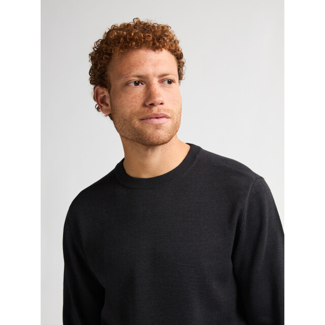 Petrol Industries men knitwear round neck basic m-ros-kwr201 9111 deep black 05711.990.0056 large Petrol Industries men knitwear round neck basic m-ros-kwr201 9111 deep black 05711.990.0056 large
