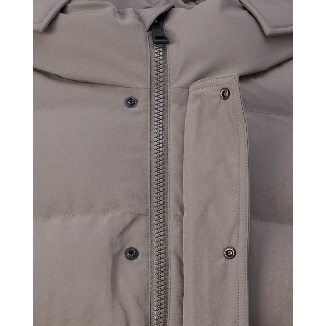 Airforce Chuck parka 103666-001-L large Airforce Chuck parka 103666-001-L large