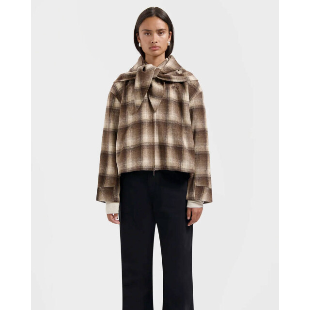 Olaf Hussein Jasje w230502 ØLÅF Jasje W230502 large Olaf Hussein Jasje w230502 ØLÅF Jasje W230502 large