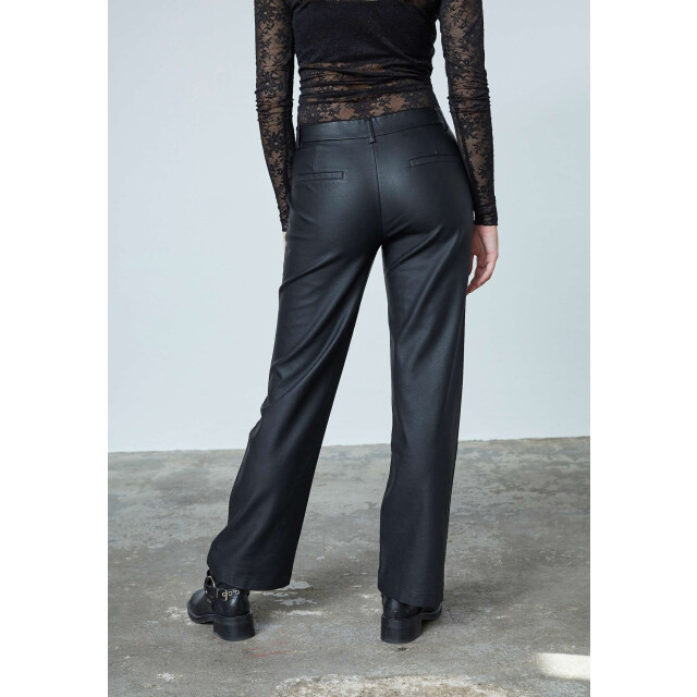 Sisters Point Dama-pa black 19235-000 large