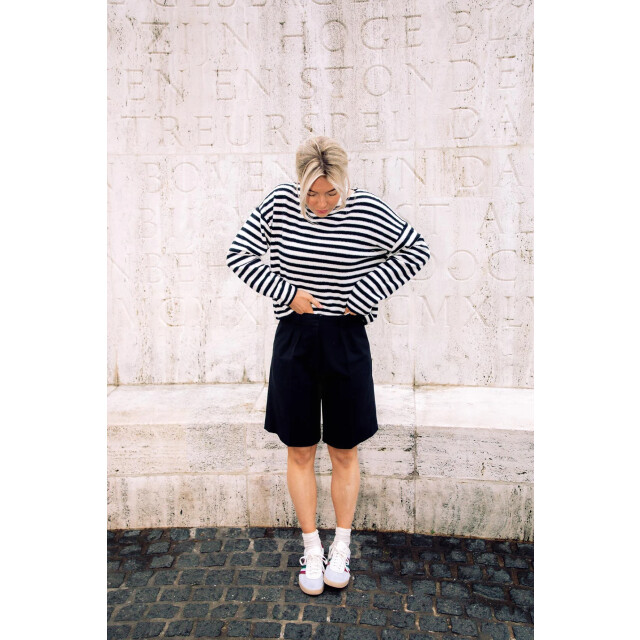 Catwalk Junkie 2202030803 soft striped knit 2202030803 Soft striped knit large