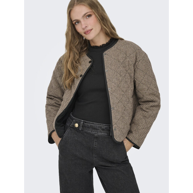 Jacqueline de Yong Jdyemery ls quilted shacket wvn dessin 4279.79.0018 large