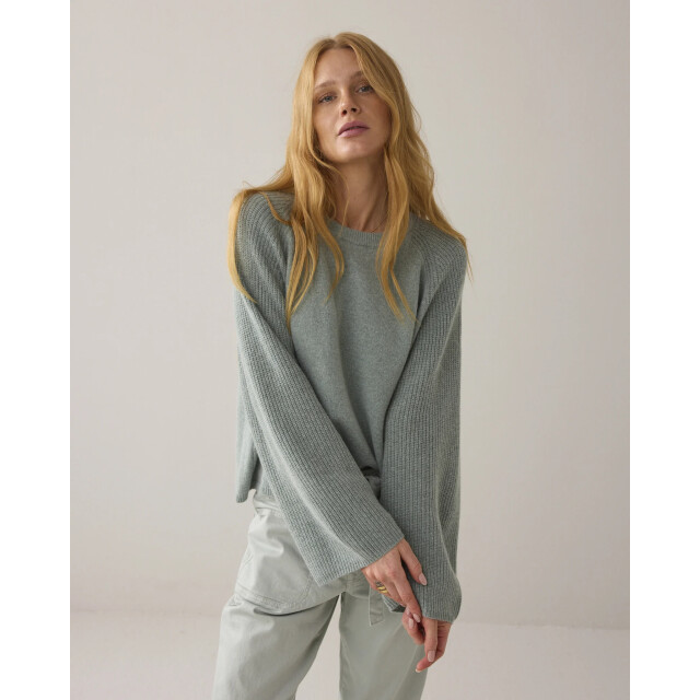 Summum 7s7950-70045 619 sweater superfine merino wool blend knit eucalyptus 7s7950-70045 619 large