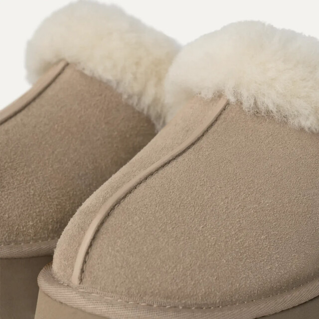 UGG Australia Disquette 1122550-SAN large