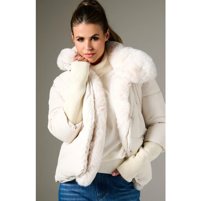 K-Design Puffer jack b902- B902-cream large