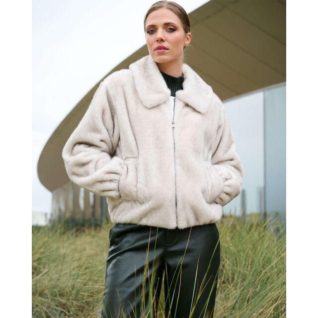 K-Design Jas b904- B904-cream large