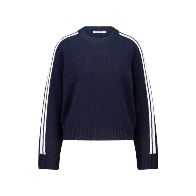 America Today Kira 2222002302 323 large