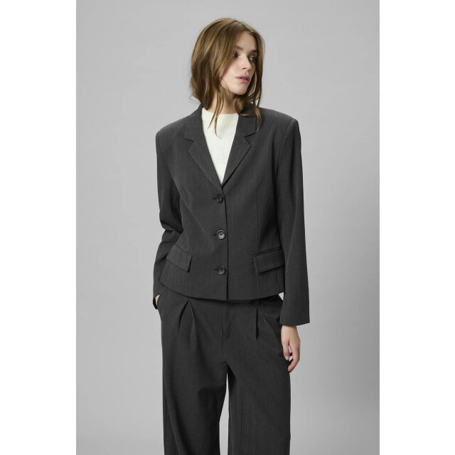 My Essential Wardrobe 10705385 luna shaped blazer 10705385 Luna Shaped Blazer large