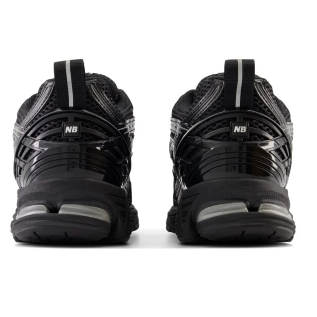 New Balance M1906RCH Sneakers Zwart M1906RCH large