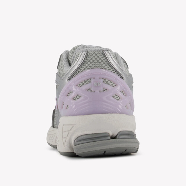 New Balance 2016604240290 Sneakers Zilver 2016604240290 large