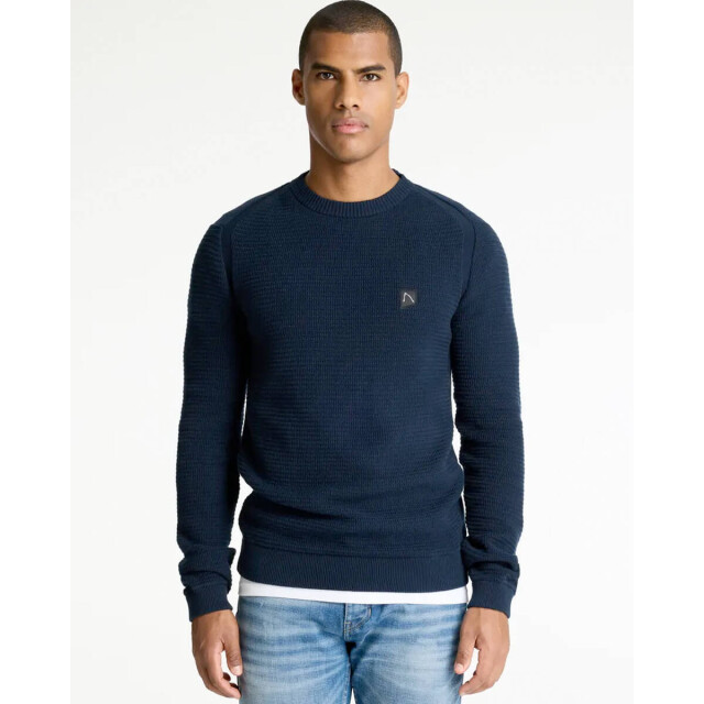 Chasin' Pullover 31110003 CHASIN' Pullover 31110003 large