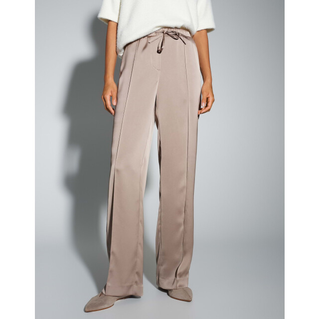 Opus 104968192392 melane cosmic 10496813692392 large