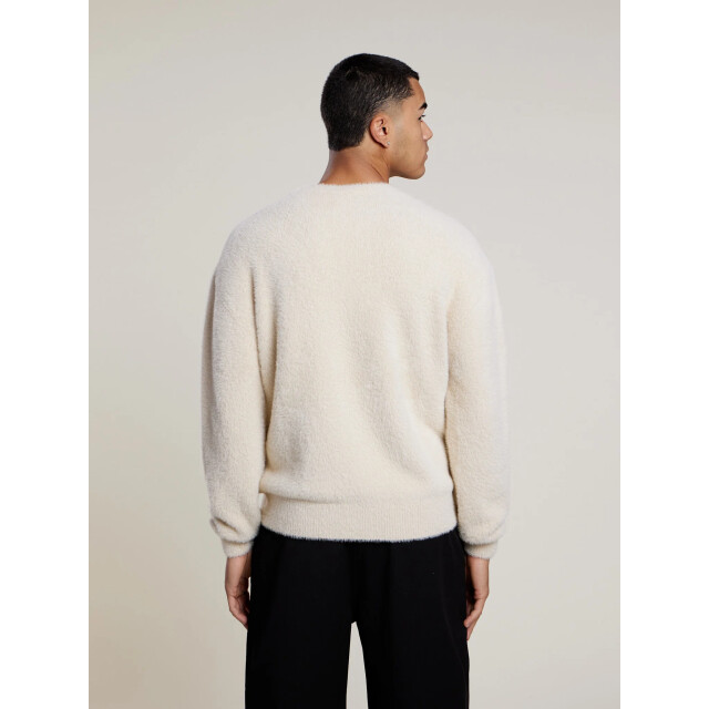 Aeden Harry pull off 160813374 large