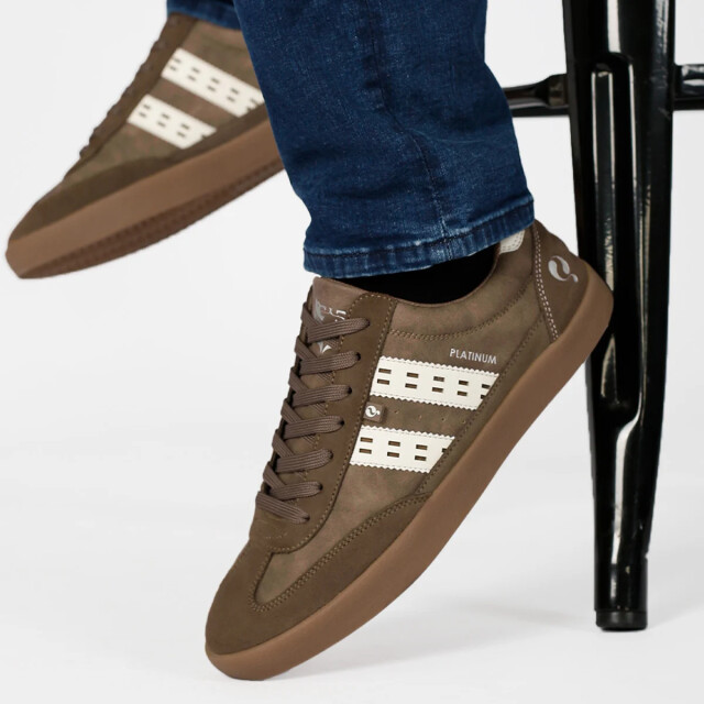 Q1905 Sneaker platinum middenbruin/offwhite/gum QM1254616-801-1 large