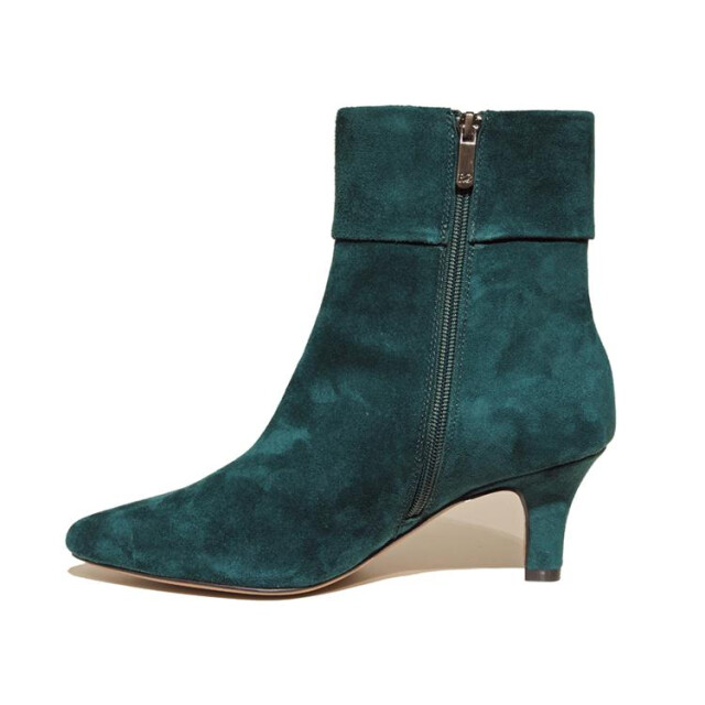 Regarde le Ciel Nita 01 Nita 01 large