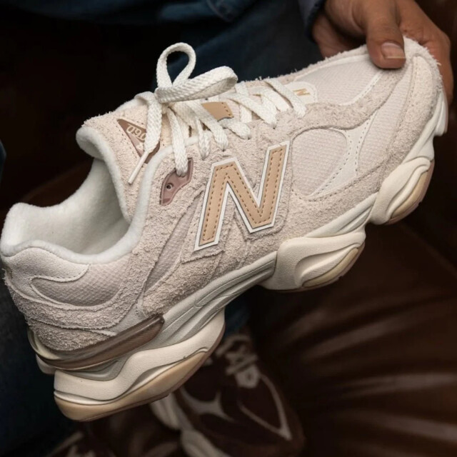 New Balance U9060CCB Sneakers Beige U9060CCB large
