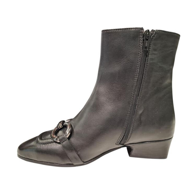 Roberto d'Angelo Tess loater Tess Loater large