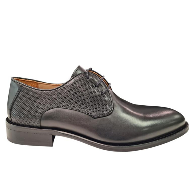 Melik Ranzek one black leer Ranzek One Black Leer large