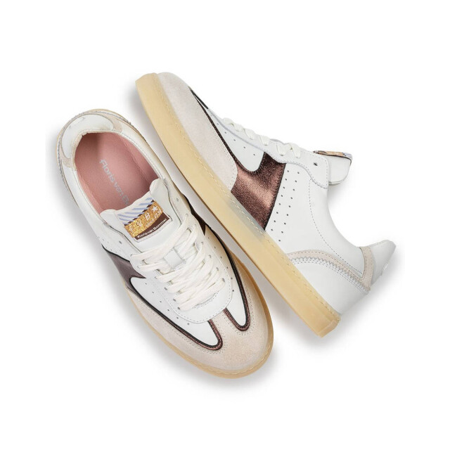 Floris van Bommel Floris van Bommel Sneakers SFW-10096-60-12 Sneakers Wit Floris van Bommel Sneakers SFW-10096-60-12 large