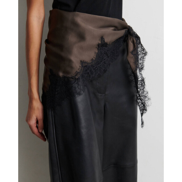 Second Female Shawl 60999 lacia Second Female Shawl 60999 Lacia large