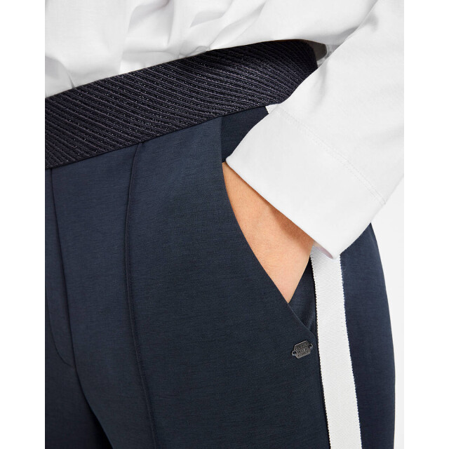 Gustav Broek 60032 marit Gustav Broek 60032 Marit large