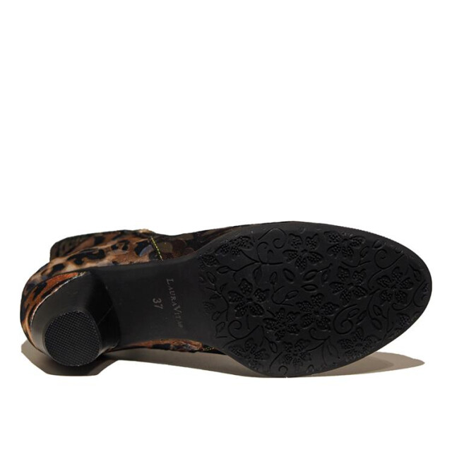 Laura Vita Alcizeeo 17 ALCIZEEO 17 large