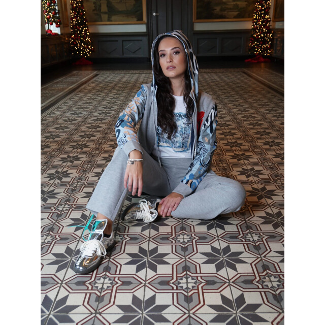 Mucho Gusto ® t-shirt lange mouwen wit blauwe cheetahprint MUCHO GUSTO® T-shirt Lange Mouwen Wit Blauwe Cheetahprint large