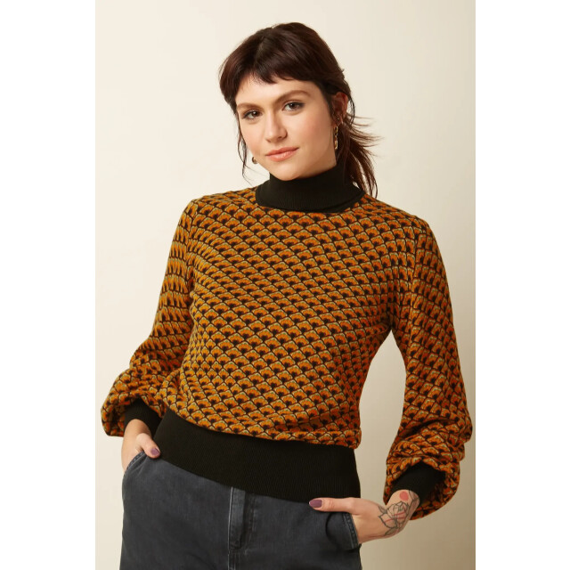 King Louie Rollneck top frio 10036 cabernet red 10036 large