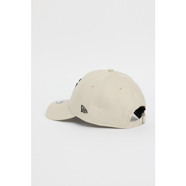 New Era Pet league essential 9forty 1572572068 952 large