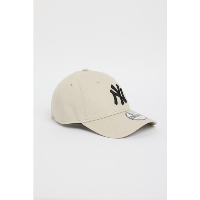 New Era 9forty ny 1572572068 952 large