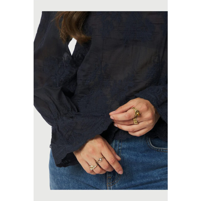 Neo Noir amara big embroidery 163032 141 06615.261.0033 large