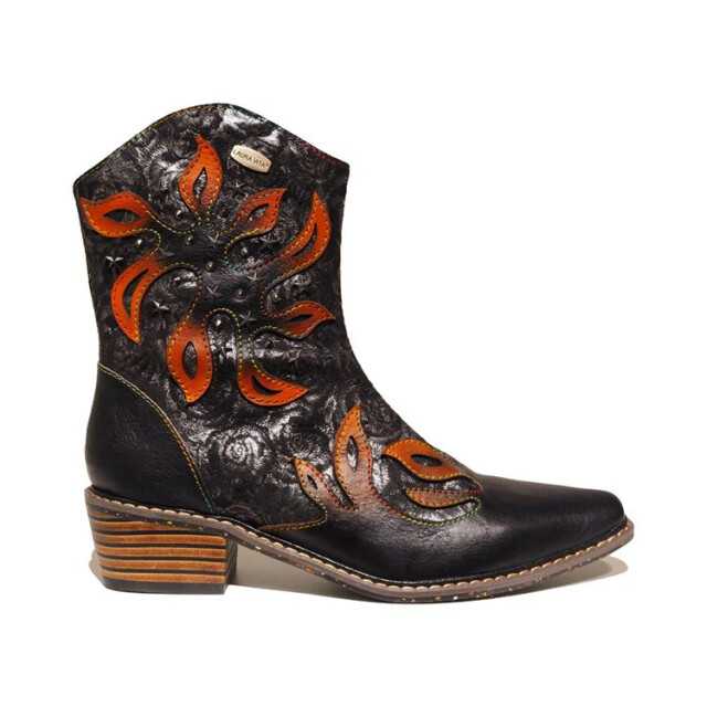 Laura Vita Hicnio Hicnio large