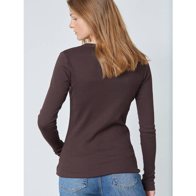 Sisters Point Top lange mouw 15797 eike-ls Sisters Point Top lange mouw 15797 EIKE-LS large