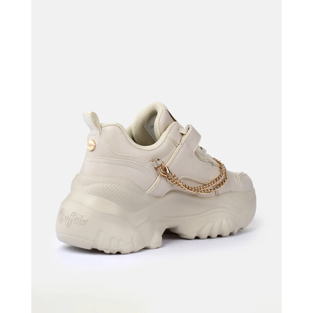 Buffalo Bliss in sneakers 67106 large