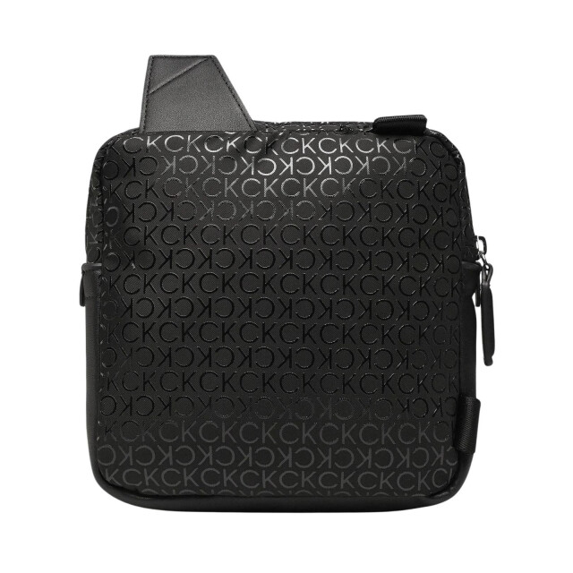 Calvin Klein Kruisbodytas met monogram UTNA1260_black large