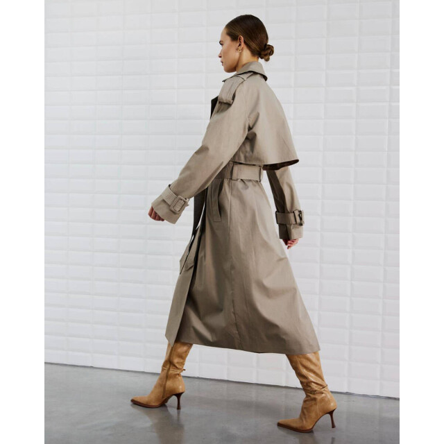 WithBlack Mantel 00001564 wblaugus WithBlack Mantel 00001564 WBLAUGUS large