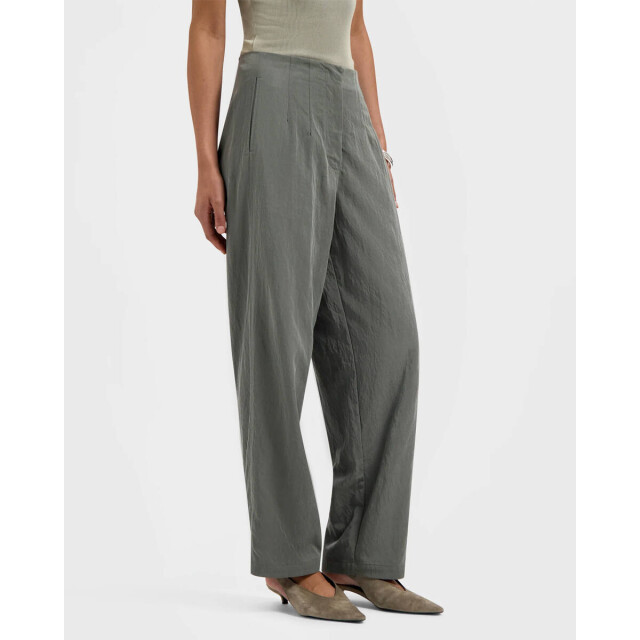 Olaf Hussein Broek w240403 crinkled ØLÅF Broek W240403 CRINKLED large