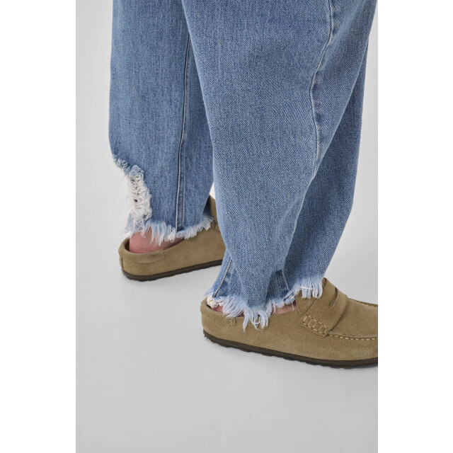 My Essential Wardrobe 10705259 lucy loose balloon 10705259 Lucy Loose balloon large